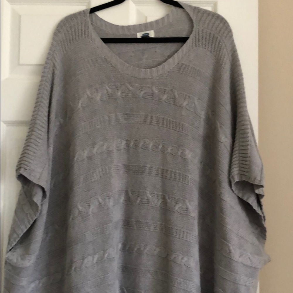 Tunic/Sweater/Top - Picture 2 of 7